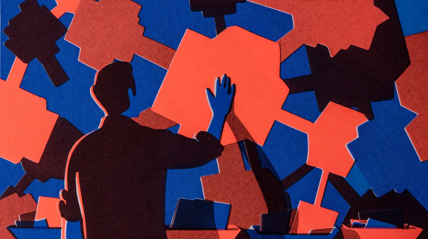 La topical map montre la silhouette sombre d'un homme touchant une forme géométrique orange reliée à diverses découpes sur fond bleu.